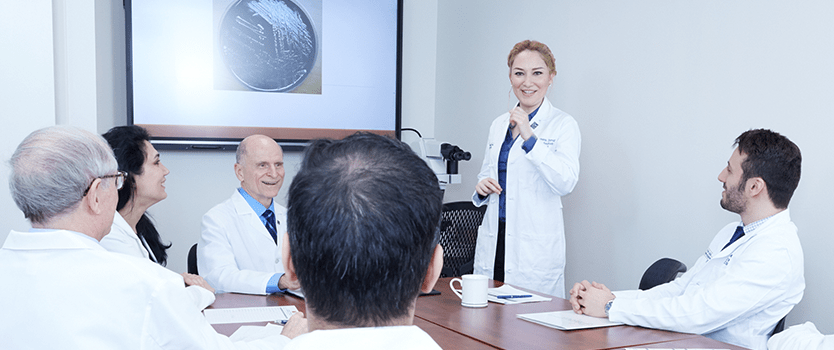 How to become a pathologist