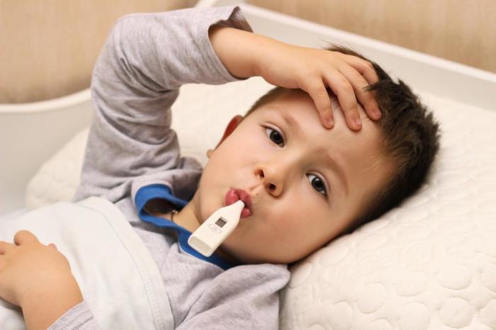 What are the first signs of the flu