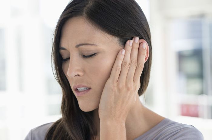 Ringing in ears symptoms causes and treatment