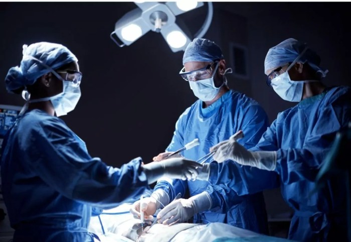 What is Surgical Nursing? (with pictures) Surgical management of premenstrual dysphoria disorder