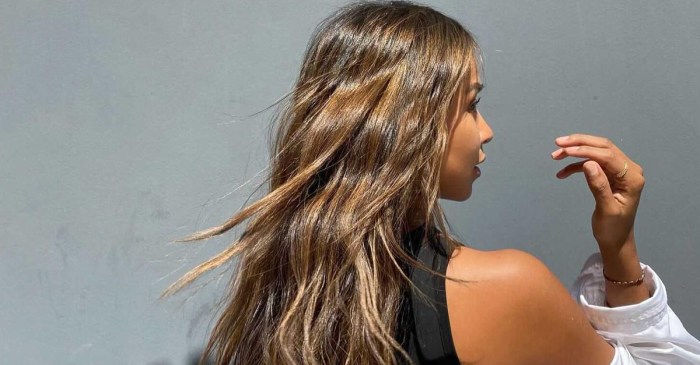 How to exfoliate your scalp for clean healthy hair