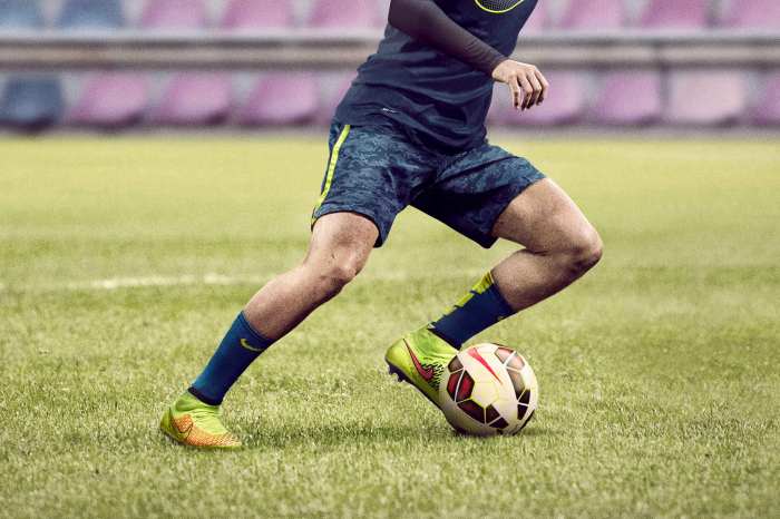 What are some symptoms of ACL screw pain? Acl surgery making a decision