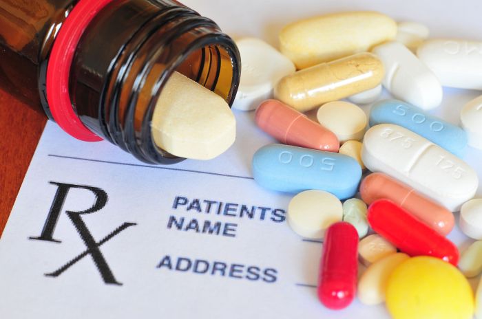 What medications cause sundowning symptoms